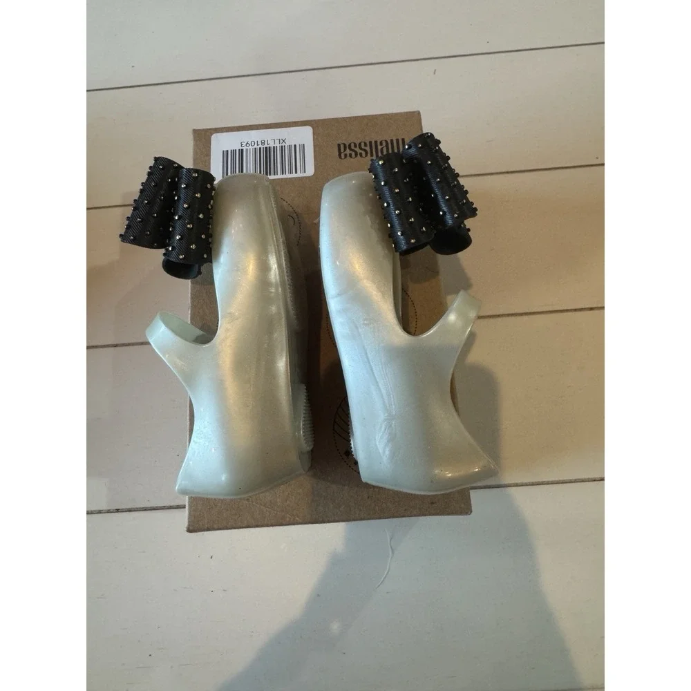 mini‎ melissa Girl's ULT Sweet VII BB Pearly White With Black Bow Gold Accents